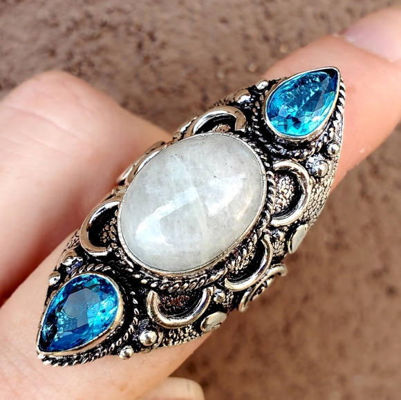 New Rainbow Moonstone & Blue Topaz 925 Silver Statement Ring. - Picture 3 of 15